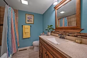 127 W Eagleview Circle, Pottsboro, TX 75076 - Photo 17