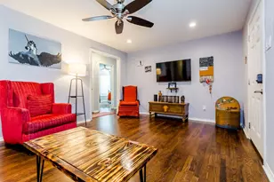 1333 S Pine St, Grapevine, TX 76051 - Photo 13