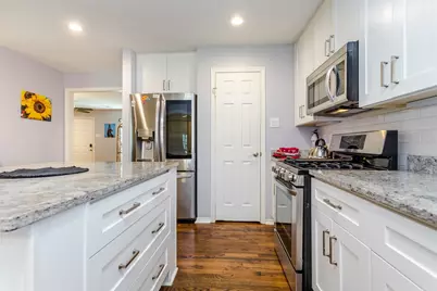 1333 S Pine Street, Grapevine, TX 76051 - Photo 5