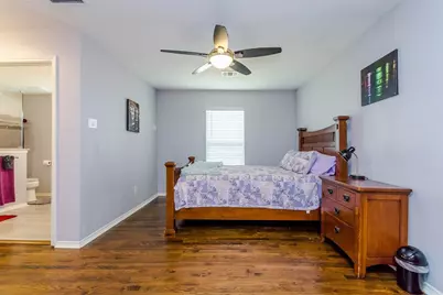 1333 S Pine Street, Grapevine, TX 76051 - Photo 17