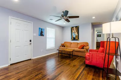 1333 S Pine Street, Grapevine, TX 76051 - Photo 11