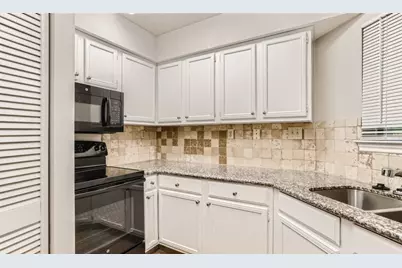 16301 Ledgemont #269, Addison, TX 75001 - Photo 9