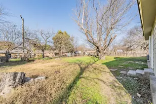 3713 Cheryl St, Haltom City, TX 76117 - Photo 5