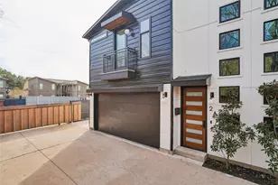 4618 Columbia Ave, Dallas, TX 75226 - Photo 3