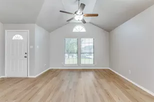 8159 Kathleen Dr, Fort Worth, TX 76137 - Photo 5