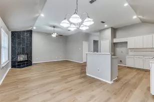 8159 Kathleen Dr, Fort Worth, TX 76137 - Photo 7