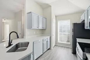 10900 Trestles Rd, Frisco, TX 75035 - Photo 11