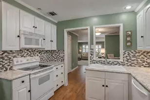 3011 Mahanna Springs Dr, Dallas, TX 75235 - Photo 3