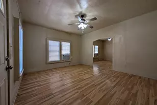 731 Cherry St, Graham, TX 76450 - Photo 7