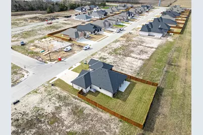 275 Brent Lane, Greenville, TX 75402 - Photo 35