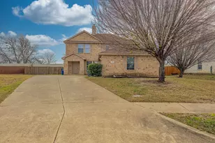 332 Bob White Dr, Red Oak, TX 75154 - Photo 1