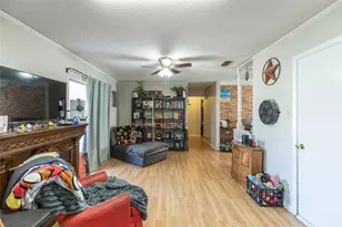 2526 Edgemont Dr, Abilene, TX 79605 - Photo 9