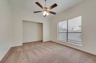 11805 Eloise Dr, Balch Springs, TX 75180 - Photo 17