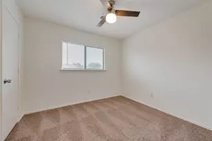 11805 Eloise Dr, Balch Springs, TX 75180 - Photo 19