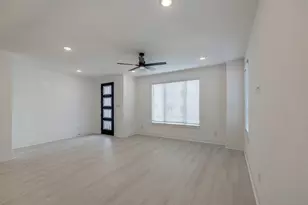 830 Trace Hawk Ln, Arlington, TX 76005 - Photo 3