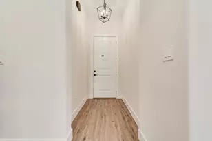 2218 Water Crest Ln, Glenn Heights, TX 75154 - Photo 7