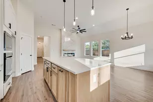 2218 Water Crest Ln, Glenn Heights, TX 75154 - Photo 17