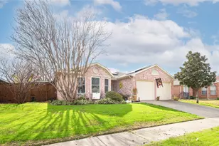 7613 Dockside Dr, Rowlett, TX 75088 - Photo 1