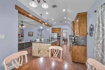 224 Cimmarron Vista Court, Runaway Bay, TX 76426 - Photo 17