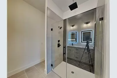 5416 Carver Drive, Fort Worth, TX 76107 - Photo 9