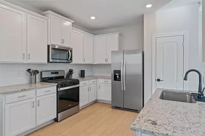 1205 Ginsburg Lane, Princeton, TX 75407 - Photo 11