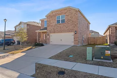 1205 Ginsburg Lane, Princeton, TX 75407 - Photo 3