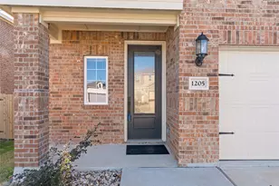 1205 Ginsburg Ln, Princeton, TX 75407 - Photo 5