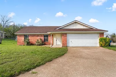 614 Circle Creek Drive, Hewitt, TX 76643 - Photo 1