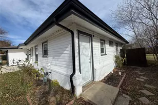 1113 Roosevelt St, Arlington, TX 76011 - Photo 13