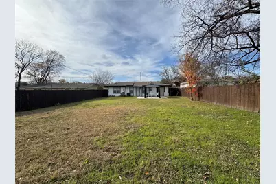 1113 Roosevelt Street, Arlington, TX 76011 - Photo 15