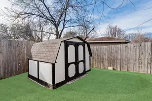 1422 Deepwood Dr, Garland, TX 75040 - Photo 35