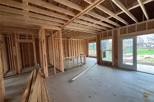 2905 Hemphill St, Brownwood, TX 76801 - Photo 3