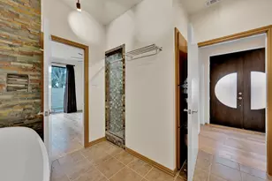 5713 Pershing Ave, Fort Worth, TX 76107 - Photo 15