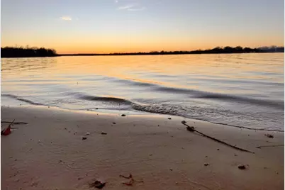 720 Lakeshore Drive, Little Elm, TX 75068 - Photo 5