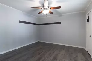 8503 Coppertowne Ln, Dallas, TX 75243 - Photo 17