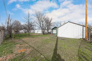 2603 Vincent St, Brownwood, TX 76801 - Photo 21