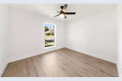 3802 Roan Circle, Garland, TX 75043 - Photo 15