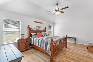 355 Sunset Cove, Bluff Dale, TX 76433 - Photo 25