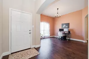 10921 Owl Creek Dr, Fort Worth, TX 76179 - Photo 3