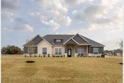 700 Burr Oak Lane, Weatherford, TX 76085 - Photo 1