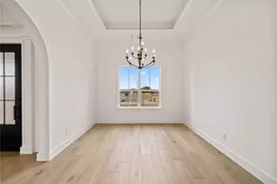 700 Burr Oak Ln, Weatherford, TX 76085 - Photo 5