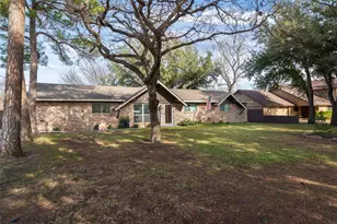 2124 Ridge Ln, Grapevine, TX 76051 - Photo 23