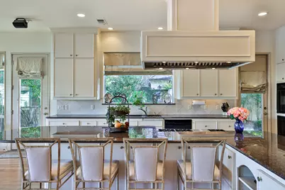 6940 Laurel Valley Drive, Fort Worth, TX 76132 - Photo 13