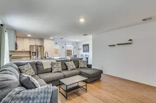 402 Mahogany Ln, Princeton, TX 75407 - Photo 3