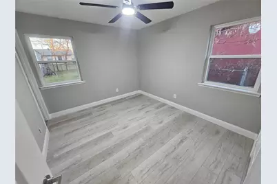 5717 Bowling Drive, Watauga, TX 76148 - Photo 11