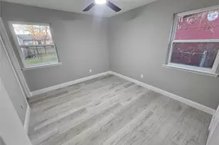 5717 Bowling Dr, Watauga, TX 76148 - Photo 11