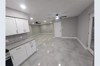 5717 Bowling Drive, Watauga, TX 76148 - Photo 5