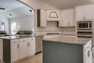 13708 Cortes de Pallas Dr, Little Elm, TX 75068 - Photo 9