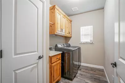 8825 Sundance Place Court, Granbury, TX 76049 - Photo 17