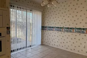 5205 Rustle Leaf Dr, Arlington, TX 76017 - Photo 9